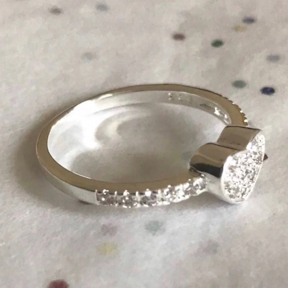 N/A elegant heart